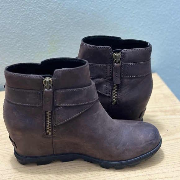 Sorel Joan Of Arctic Wedge II Buckle Womens Boot 9.5 - Picture 9 of 10